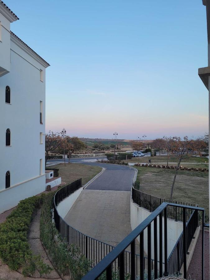 苏兹纳Belle Vue Sur La Piscine公寓 外观 照片